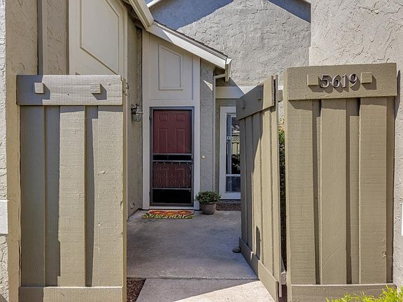 5th image of 5619 Bluegrass Ln