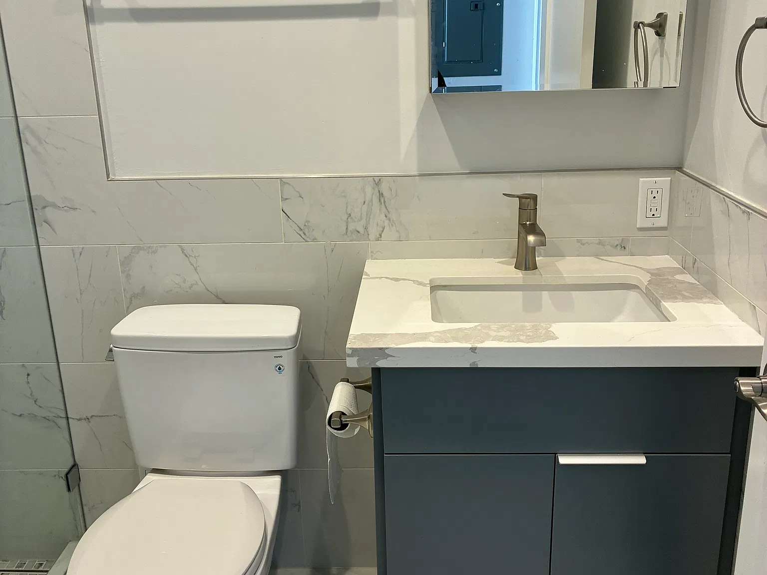 455 Newton Ave — Photo 4