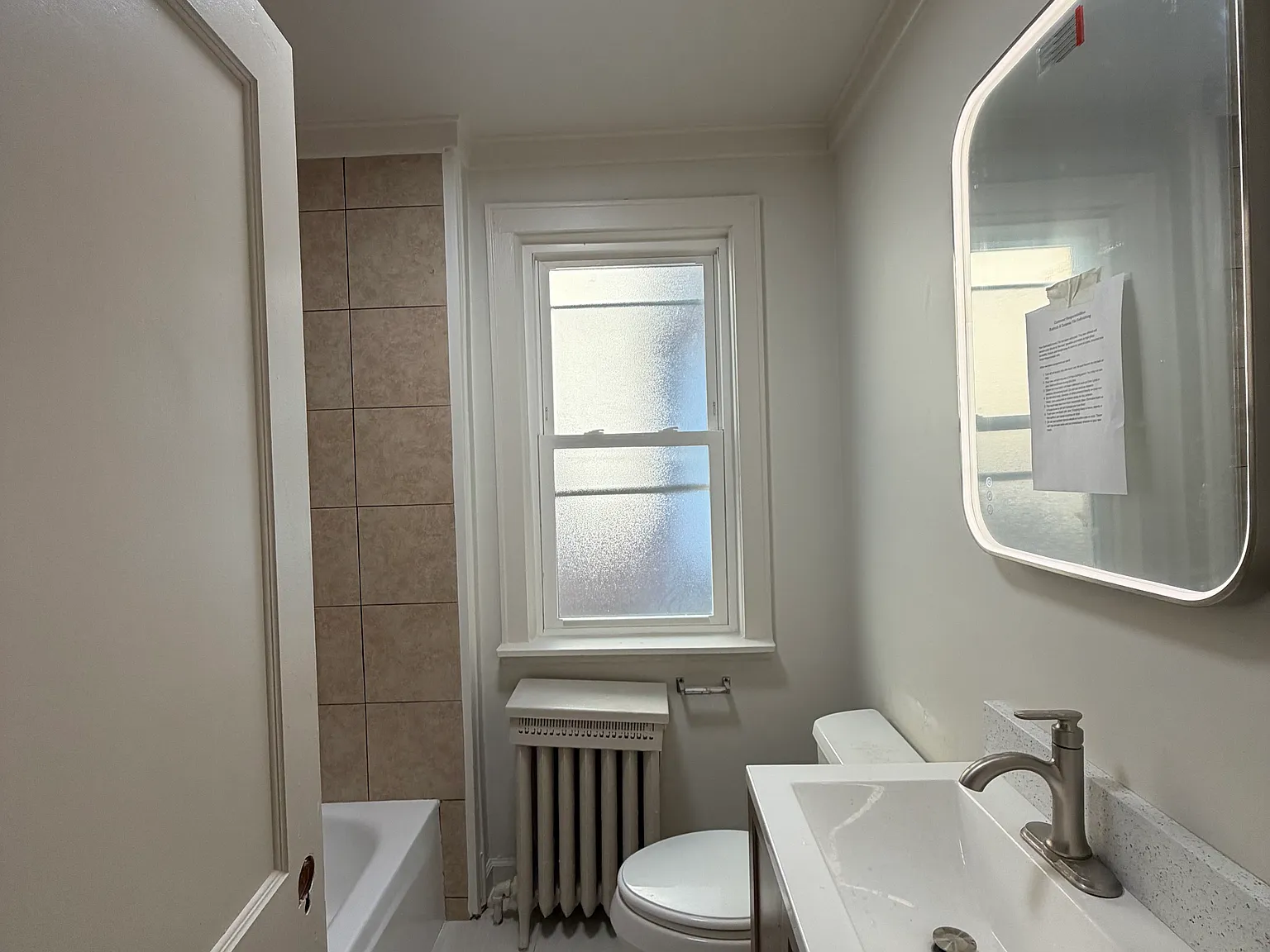 1626 N Melvina Ave — Photo 2