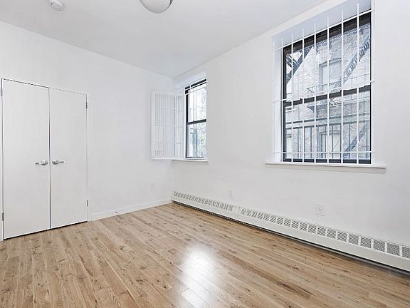 3rd image of 235 W 116th St APT 6R