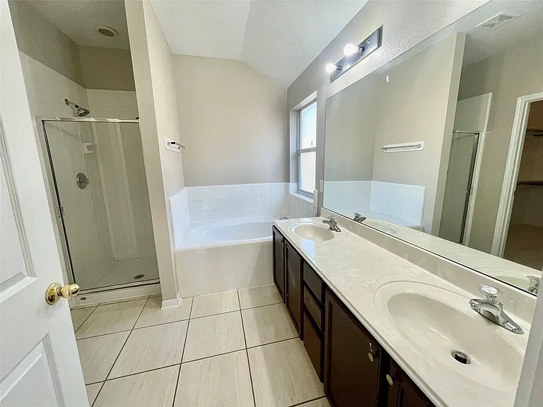 9135 Gianna Ct — Photo 8