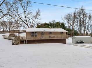 14221 Birch Rd, East Liverpool, OH 43920