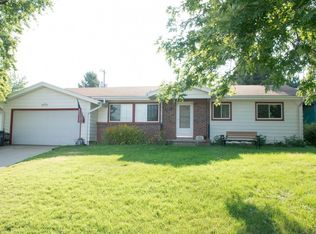 6817 S 81st St, Ralston, NE 68127