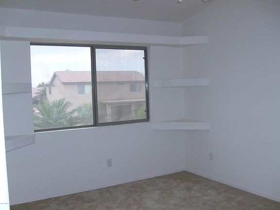 4th image of 15875 W Tasha Dr