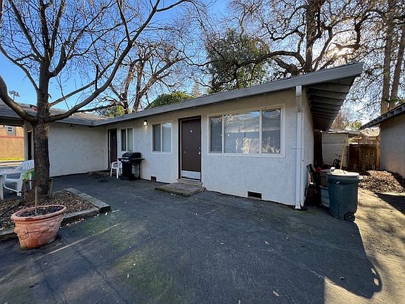 2nd image of 1200 Magnolia Ave E
