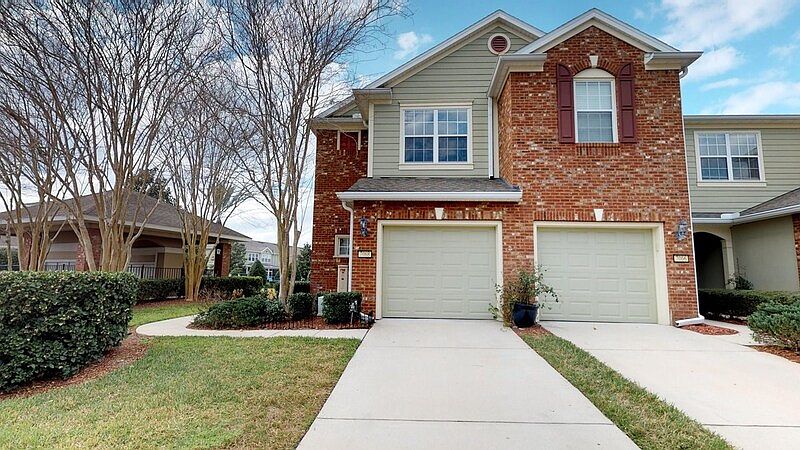 1st image of 7068 Roundleaf Dr