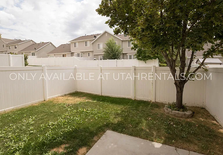 3111 W Davencourt Loop — Photo 15