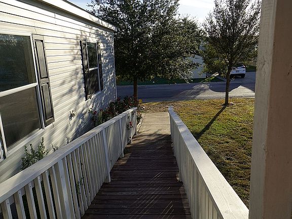 3rd image of 5425 Marengo Pl #151