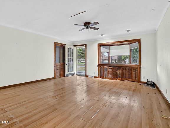 4th image of 5333 Harvest Ln