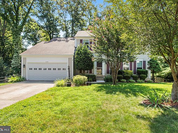 2nd image of 3452 Wainscott Pl