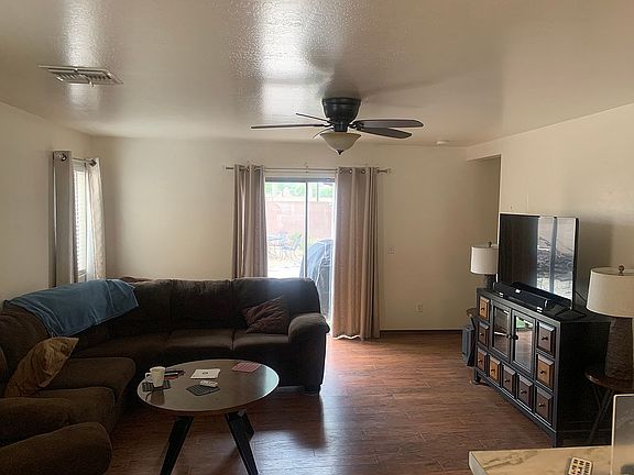 5th image of 43711 W Sagebrush Trl