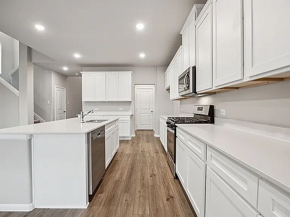 2nd image of 308 Tartane Dr