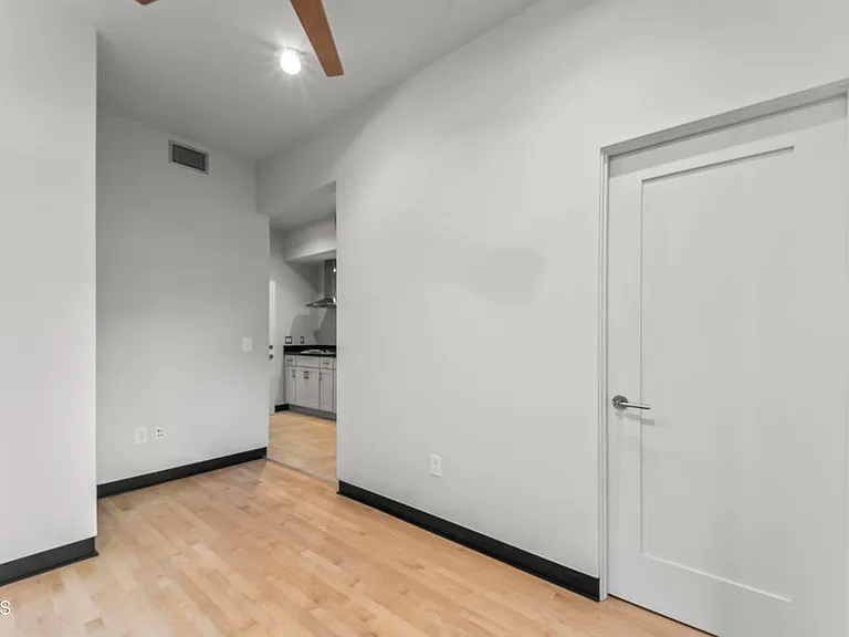 1101 Outlook Ln — Photo 26