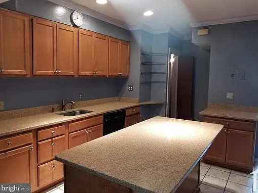 7040 Belclare Rd — Photo 2