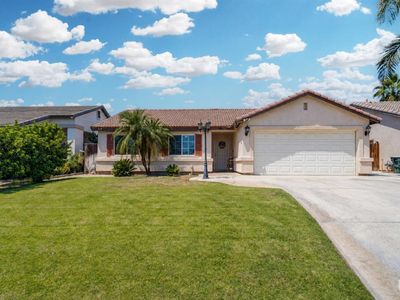 8011 Quest St, Bakersfield, CA, 93307
