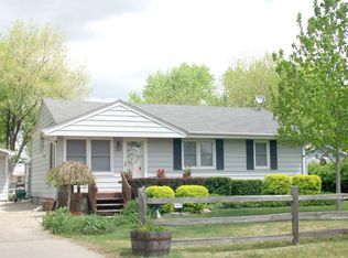 5615 NW 60th Ave, Johnston, IA 50131