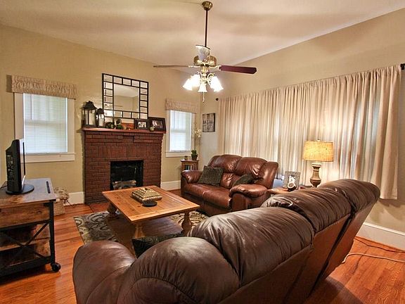 4th image of 282 Lincoln Ave