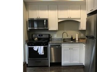 3 Quincy Ct, Boston, MA 02113