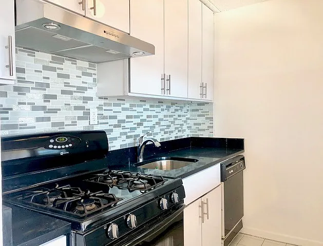 9921 4th Ave #4G — Photo 7