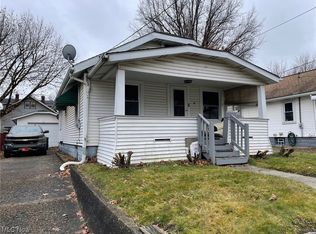 46 Brighton Dr, Akron, OH