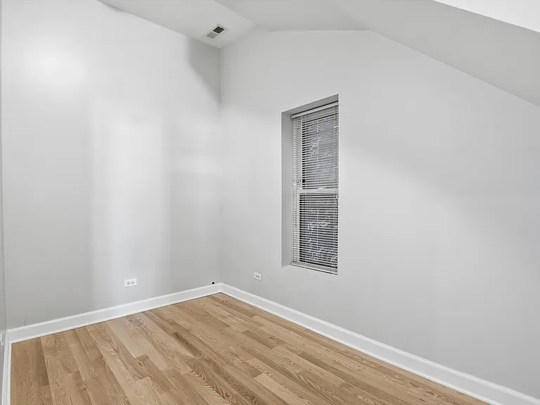 1719 W Julian St #1 — Photo 5