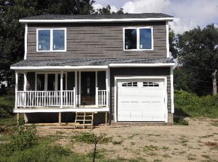 119 Hamburg St, Springfield, MA 01107