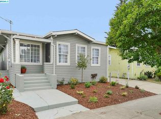 911 46th St, Oakland, CA 94608