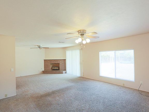 4th image of 2126 E Howard Ave