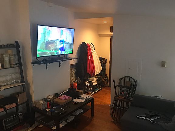 5th image of 1912 Fairmount Ave APT 3R