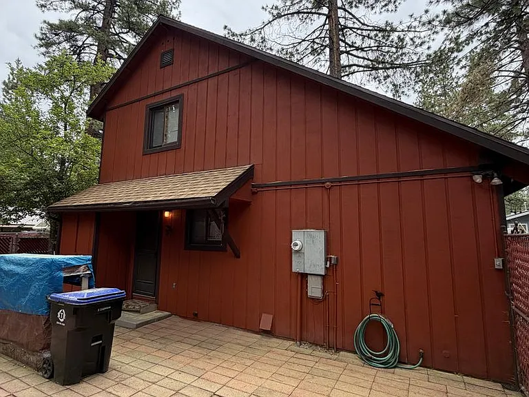 1247 Sierra Blvd — Photo 14