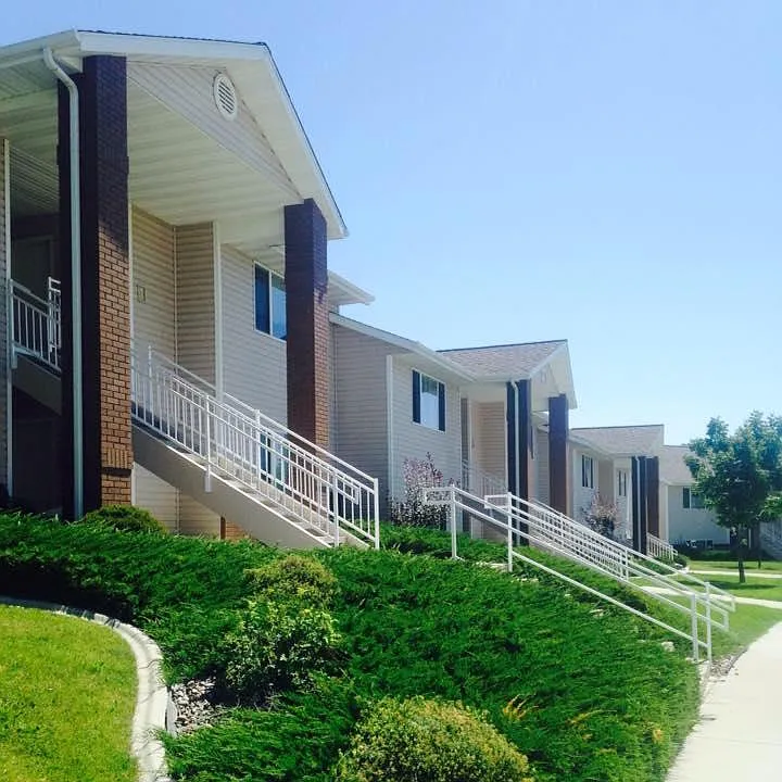 7000 Uncle Robert Ln, Apt 7 - 4889 Alex Ln, Apt 2 — Photo 4