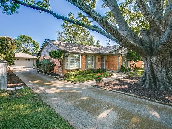 3rd image of 724 Scottsdale Dr