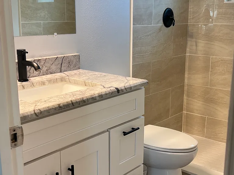 1820 Delki St NW — Photo 20
