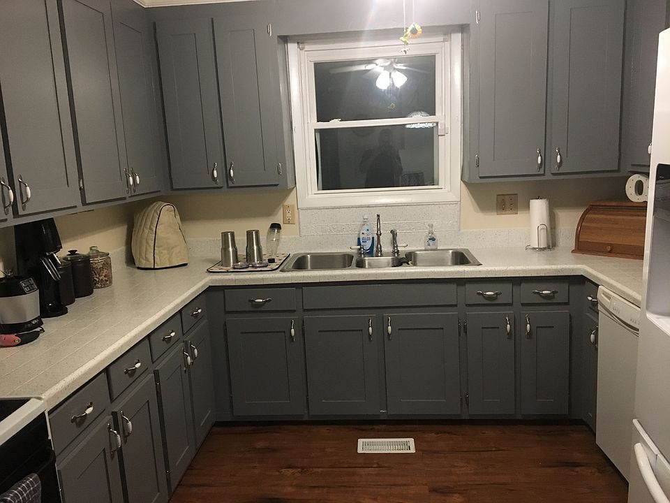 2nd image of 332 54th St