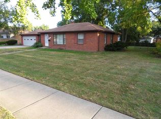14025 Winchester St, Oak Park, MI 48237