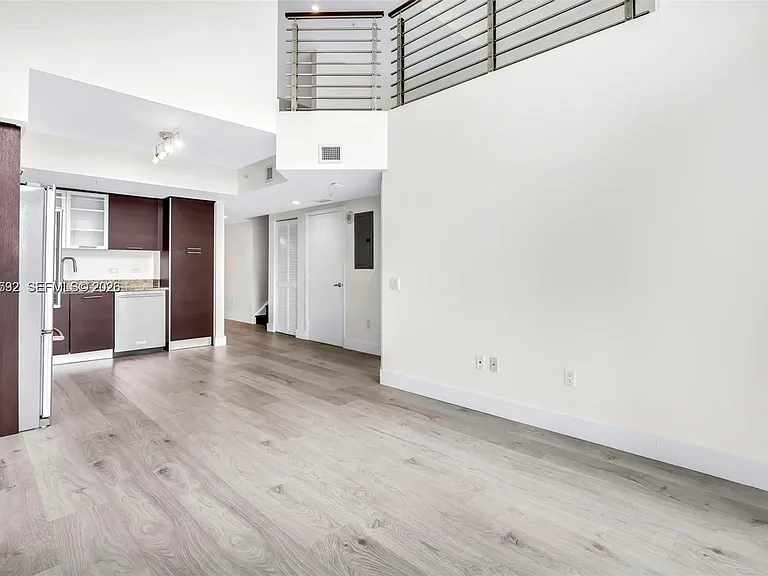 41 SE 5th St #1709 — Photo 9