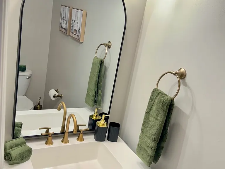 206 Moorhill Ave — Photo 29