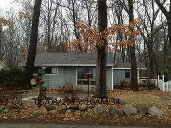 290 Highland Dr #A, Jackson, MI 49201