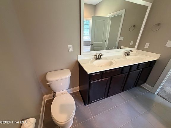 5th image of 144 Mardella Way