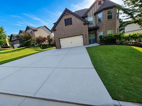 5915 Park Bay Ct, Flowery Branch, GA 30542