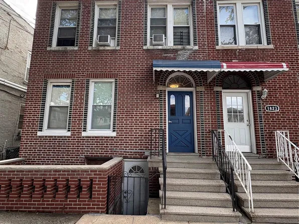 1821 Parkview Avenue, Bronx, NY 10461
