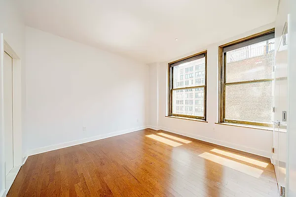 Rented by Douglas Elliman | media 17