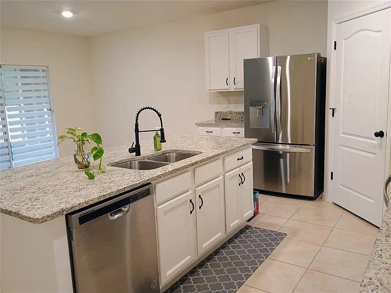 3358 Eastgrove Ter — Photo 9