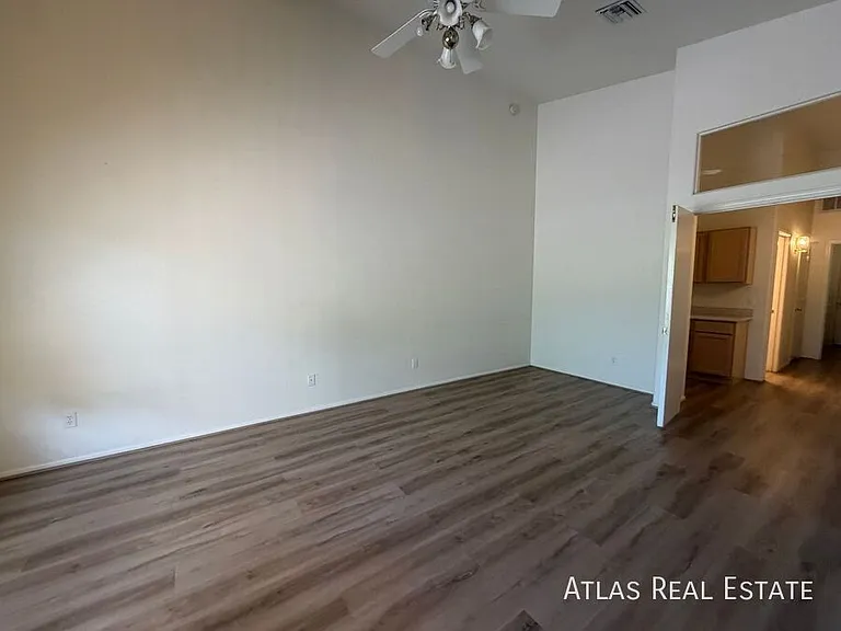 7794 S Trumpet Vine Ave — Photo 10