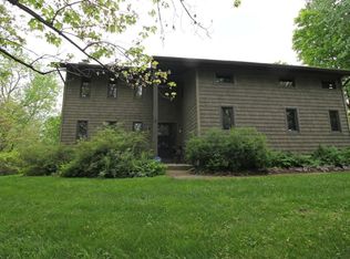 2651 Carriage Rd, Powell, OH 43065