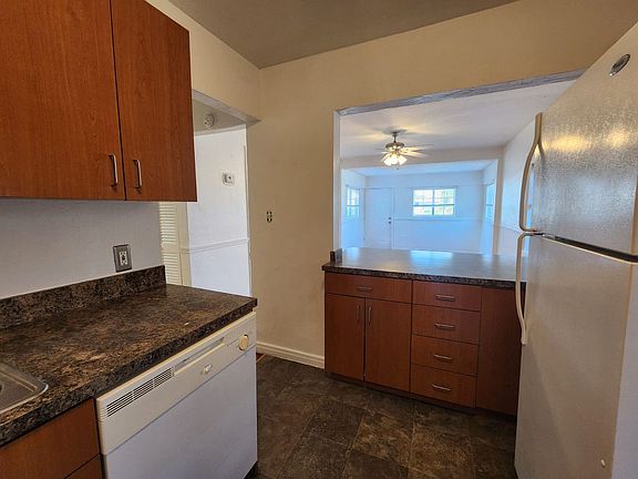 5th image of 5010 8th Ave S