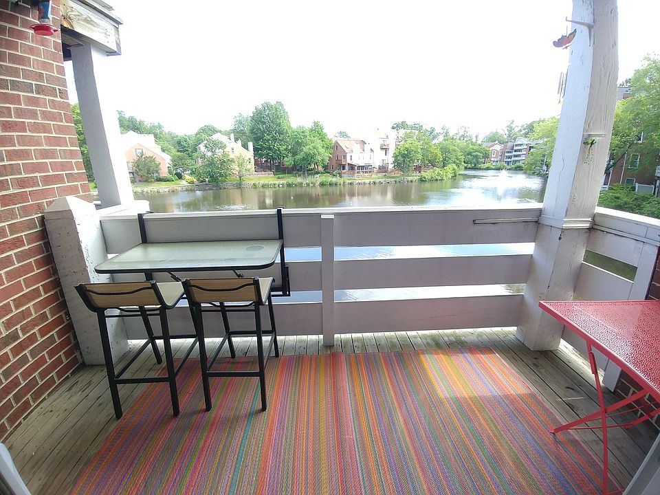 1st image of 7604M Lakeside Village Dr
