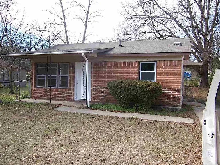 219 Wendan Way — Photo 1