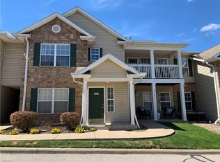 15123 Lenox Dr #423, Strongsville, OH 44136