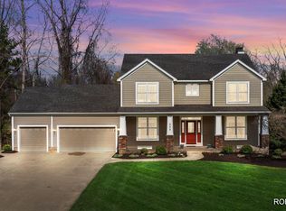 222 N Grayfield Ct SE, Ada, MI 49301